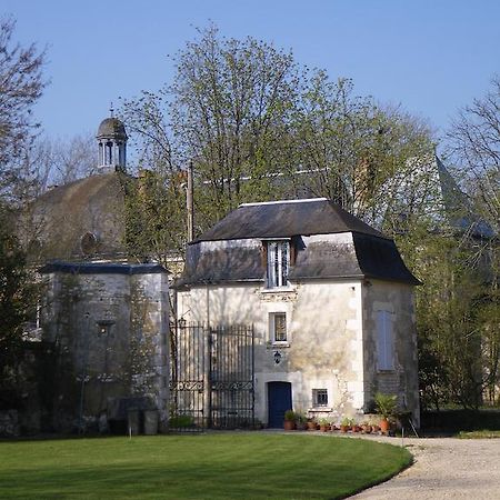 La Petite Varenne Turny Buitenkant foto