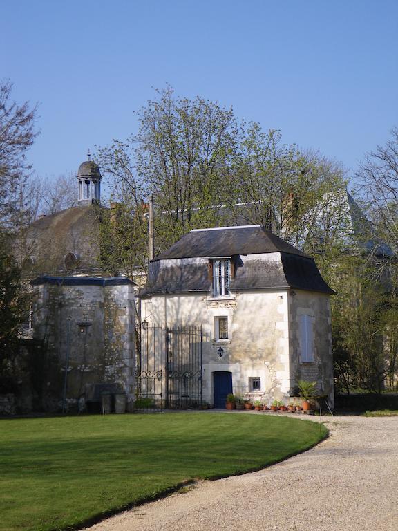 La Petite Varenne Turny Buitenkant foto